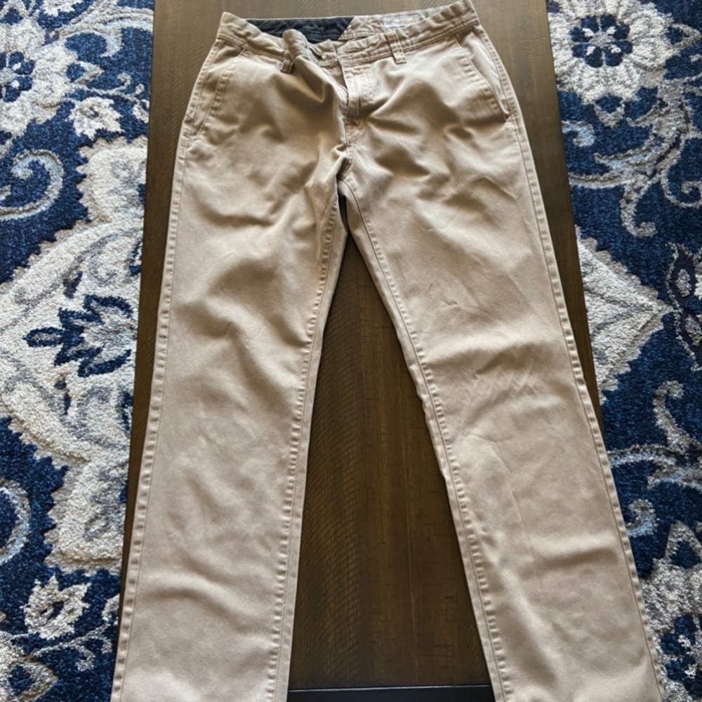 Volcom tan pants